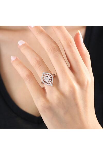 Mia Vento Effective Diamond Markiz Rüyası Gümüş Yüzük