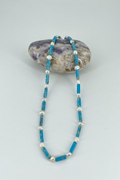 Cocopelli Concept قلادة من حجر الوردي الطبيعي غير متبلور