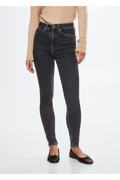MANGO Woman Soho-Röhrenjeans mit hoher Taille