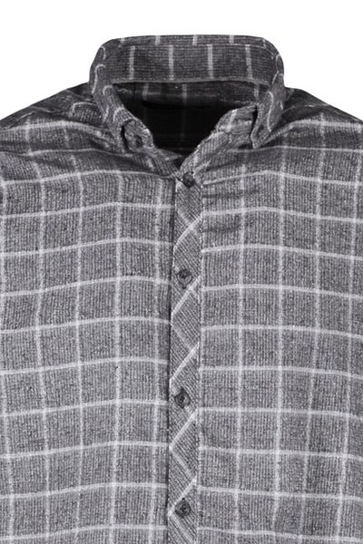 Trendyol Collection Graues Karohemd mit normaler Passform TMNAW23GO00167
