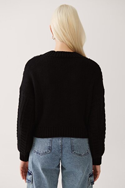 Perspective Illas Comfortable Fit V-neck Standard Size Black Color Women's Knitwear Cardigan