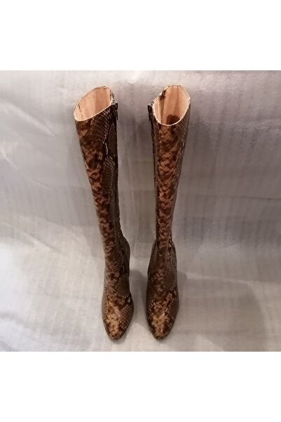 Butik Tülin Kadın Hakiki Deri Kahve Somon Yılan Baskı Fermuarlı Kauçuk Tabanl...