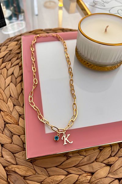 Trendy Butik قلادة سلسلة على شكل حرف K وعين الشر المتدلية