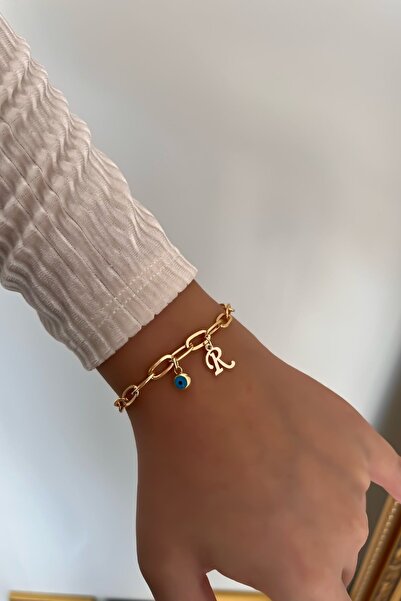 Trendy Butik سوار سلسلة مشبك ورقة مع حرف R وعين الشر المتدلية