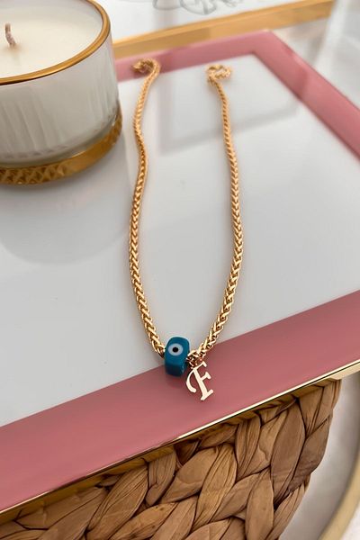 Trendy Butik قلادة سلسلة محبوكة بحرف F وعين الشر