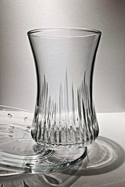 RIBELLA DESIGN Piramit Model Lav Duru 6 Kişilik 12 Parça Çay Seti