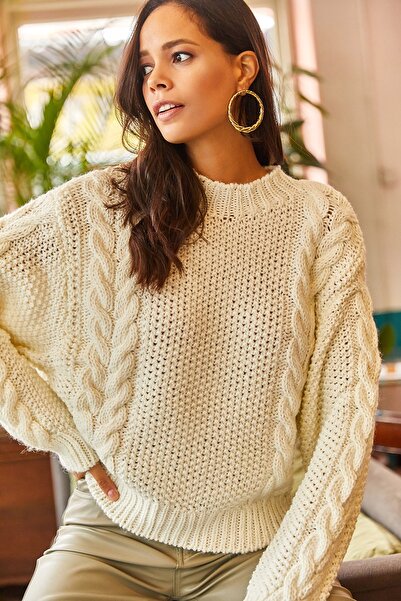 Olalook Damski sweter z wycięciem pod szyją w kolorze ecru i miękkim teksturowanym swetrem KZK-19000507