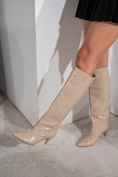 MYPOPPİSHOES Bej Kroko 5 Cm Topuklu Kadın Çizme Vanetto