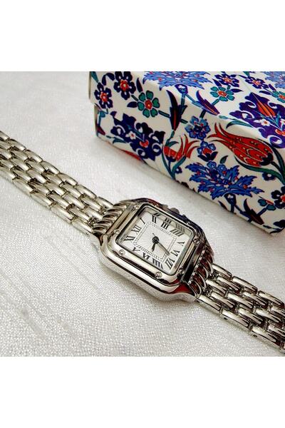 Marlas ، لون فضي، أرقام رومانية، تصميم حديث، تصميم ريترو، هدية، ساعة يد نسائية