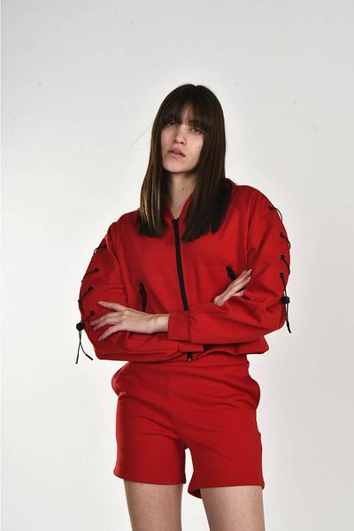 DAVID&GERENZO Red Cross Lace Detailed Zippered Hooded Shorts Set