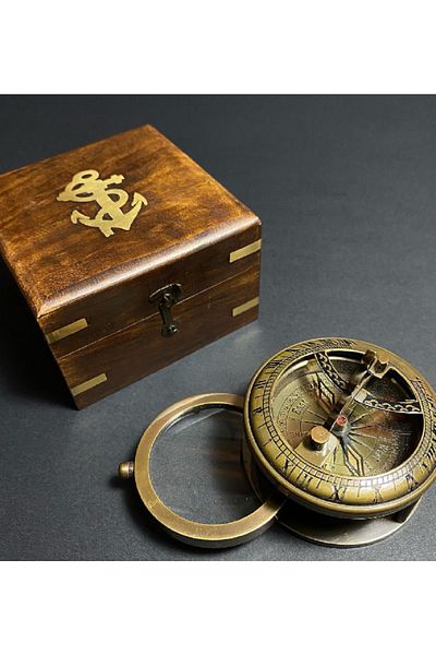 hediyeconcepti Brass Sundial and Compass with Wooden Velvet Box