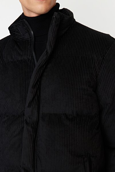 Trendyol Collection Manšestrová černá bunda Puffer – stojáček, Regular Fit TMNAW22MO0182