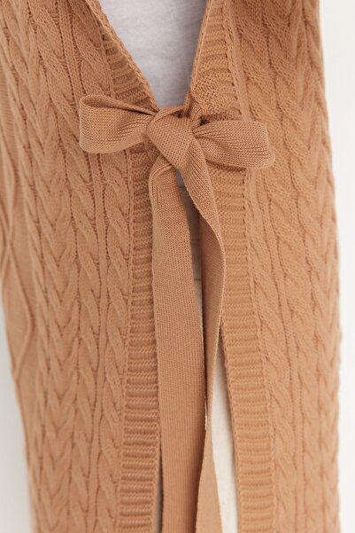 Trendyol Modest Mink Waist Tie Braided Knitwear Sweater TCTAW22UV0018