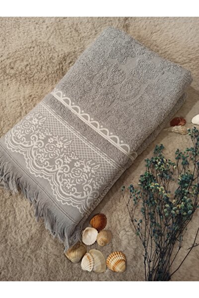 ŞENER HOME 90x150 cm. Prosop de baie gri cu franjuri de marime mare