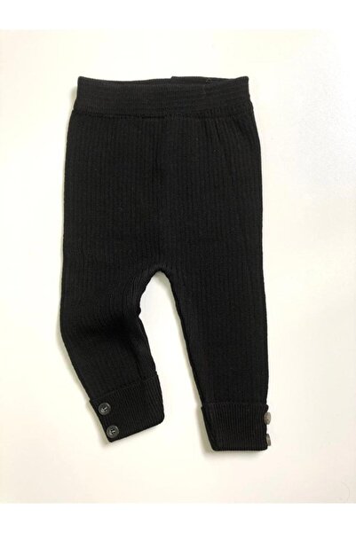 TİNY CLOTHES طماق تريكو مضلعة للأطفال بتفاصيل أزرار