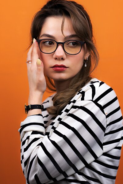 LUNOX Computer Screen Glasses Resting