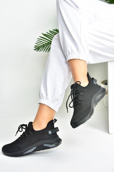 Fox Shoes Dámská sportovní obuv z černé pleteniny M702006204