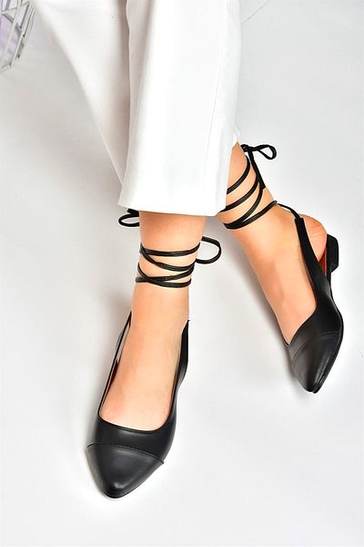 Fox Shoes Černá dámská balerína balerína s páskem na kotník M726890209