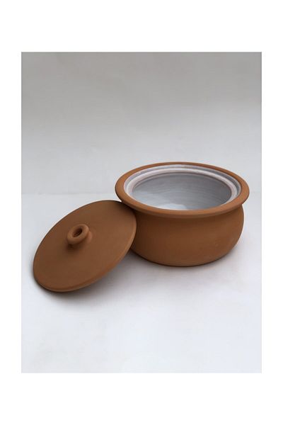 Topsan Natural Soil Casserole Pot (Small Size White Glazed)