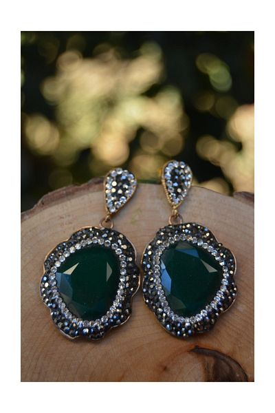 Stoneage Special Design Green Crystal Stone Women's Earrings