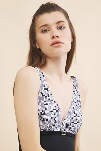 AQUELLA Women's Black Nadide Swimsuit