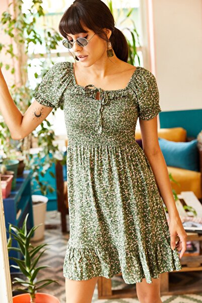 Olalook Kadın Yeşil Gipeli Yakası Bağlamalı Kloş Elbise ELB-19001190