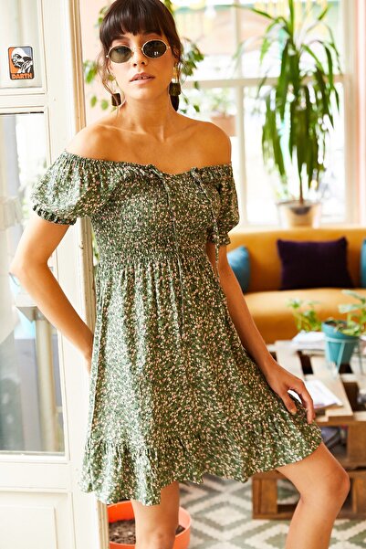 Olalook Kadın Yeşil Gipeli Yakası Bağlamalı Kloş Elbise ELB-19001190