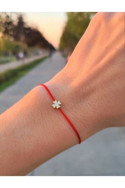 ONEPRETTYWISH Yonca Kırmızı Ip Bileklik