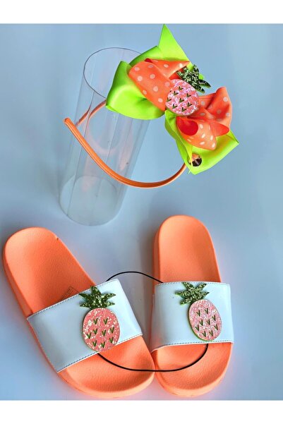 QUEEN AKSESUAR Дівчачі спеціальні дизайнерські тапочки з блискітками та ананасами + набір з бантиком