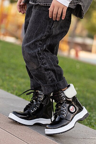 BOUIS Kız Çocuk Beyaz Kürklü Parlak Yüksek Taban Bot Bağcıklı Yarım Postal Soğuk Havaya Dayanıklı