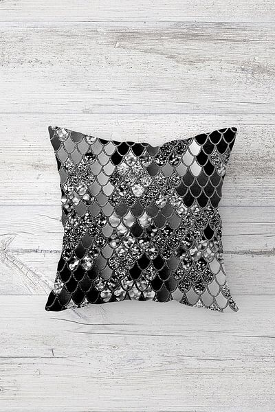 Pelangi Throw Pillow Cover Set with Hidden Zipper and Fish Scale Pattern - 4 Pieces