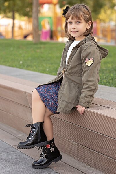 BOUIS Kız Çocuk Siyah Parlak Yıldızlı Düz Taban Bağcıklı Yandan Fermuarlı Yarım Bot Rahat Postal