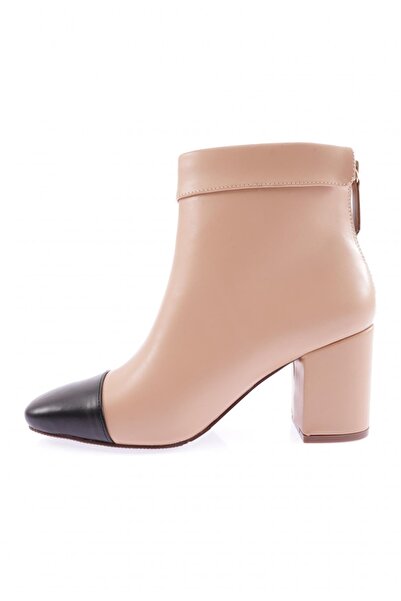 DGN Kadın Küt Burun Fermuarlı Topuklu Bot Siyah Ten 33217162821