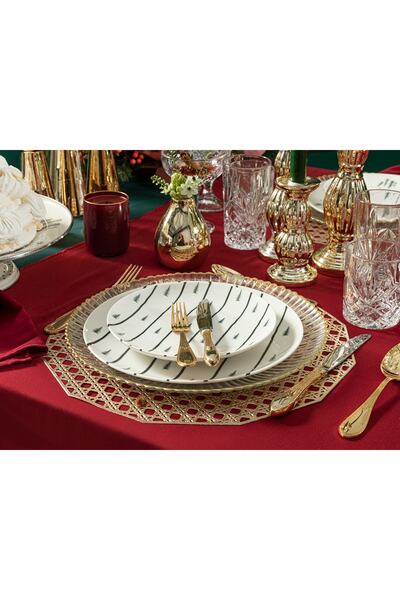 English Home Pine Tree Grain Porcelain Cake Plate 21 Cm Dark Green