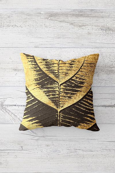 Pelangi Leaf Patterned Gold Concealed Zippered Throw Pillow Cover Sofa Pillow Cover Set (4pcs)