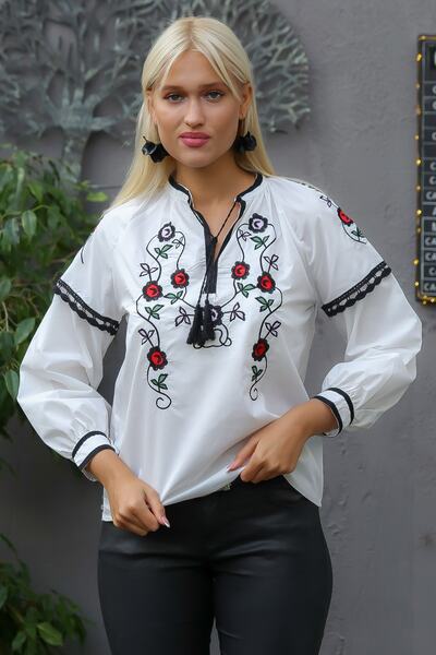 Chiccy Bluză albă cu mânecă lungă cu ciucuri și ciucuri brodate standard din bumbac