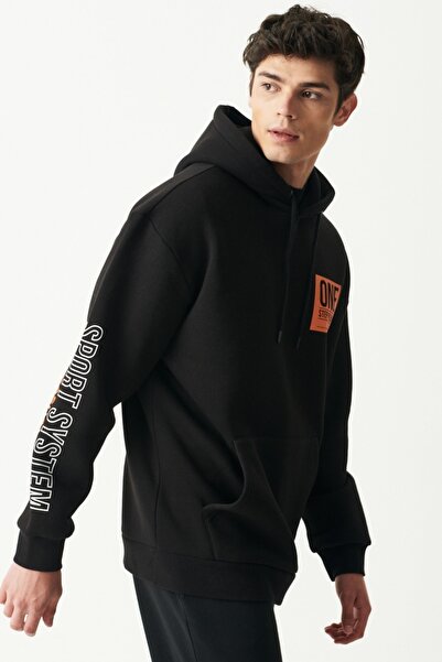 Riders by Lee Men's Loose Fit Comfortable Cut Hooded Black Sweatshirt