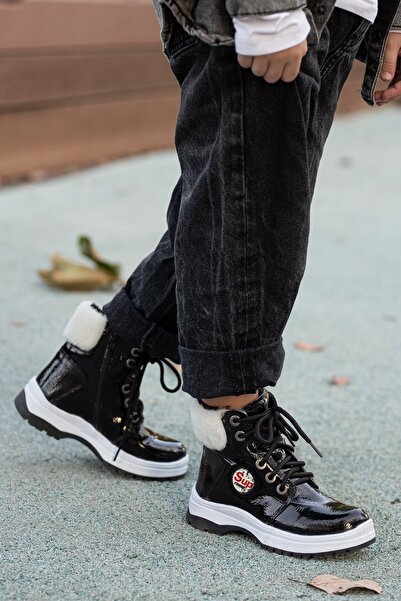 BOUIS Kız Çocuk Beyaz Kürklü Parlak Yüksek Taban Bot Bağcıklı Yarım Postal Soğuk Havaya Dayanıklı