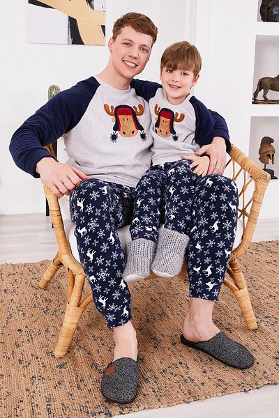 Arnetta Ar2300c Boy Polar 2-Piece Pajamas Jewelry