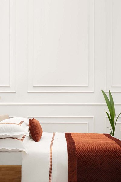 Karaca Home White Col Bruce Cinnamon Bed Runner Set
