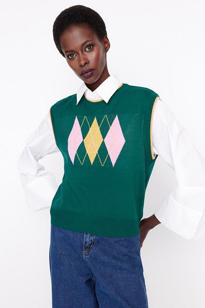 Light green sweater outlet vest