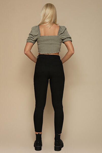 Select Moda Women's Khaki Elastic Balloon Sleeve Crop Blouse