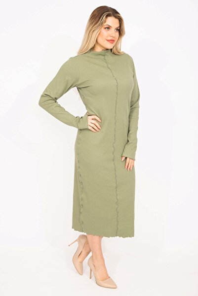 Şans Női nagyméretű, zöld, fordított varrás, részletes nyakú, saját csíkos lycra ruha 65n35321