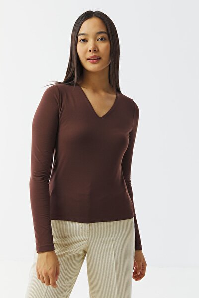 urban focus Φορμάκι με λαιμόκοψη σε σχήμα V