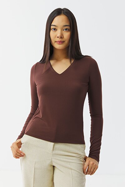 urban focus Φορμάκι με λαιμόκοψη σε σχήμα V