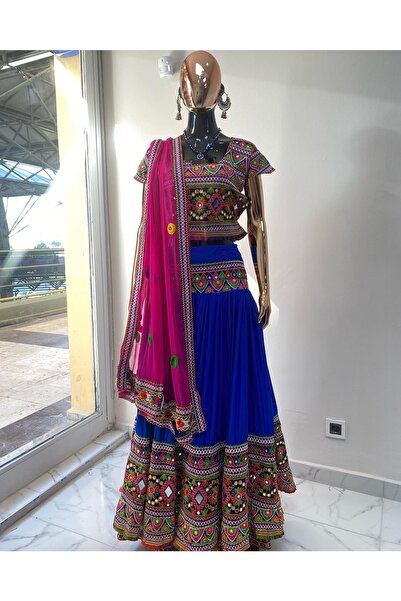 Aashiv's Collection Hint Elbisesi