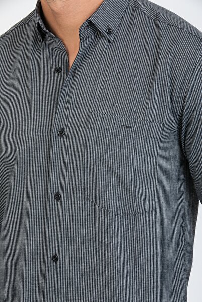 Varetta Чоловіча чорна сорочка з довгими рукавами, смугаста, з однією кишенею та ґудзиками на комірі