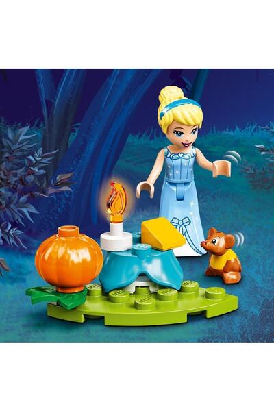 LEGO Disney Sindirella'nın Kraliyet Arabası 43192; Yaratıcı bir Yapım Seti (237 Parça)