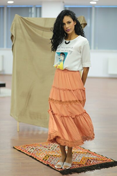 Prima Donna Lace Decorated Elastic Waisted Skirt