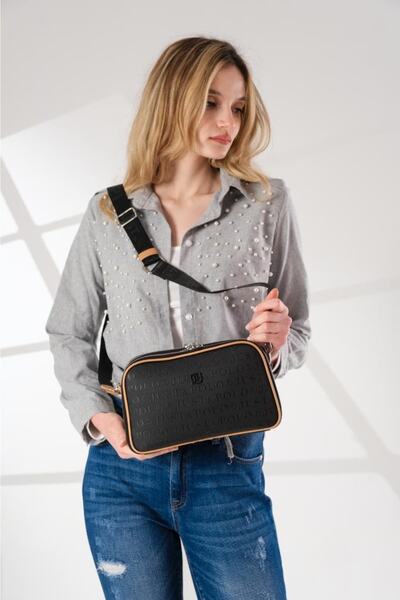 Just Polo Women's Black-Tan Hand and Shoulder Bag